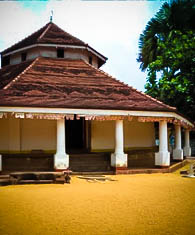  Attanagalla Raja Maha Viharaya