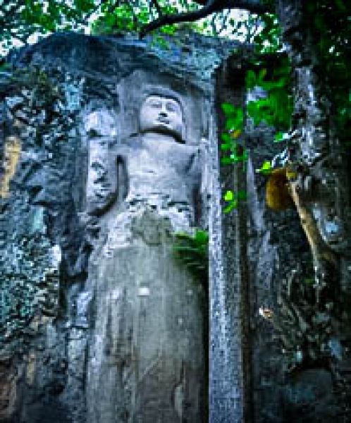  Dowa Rock Temple
