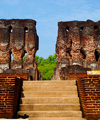  The Palace of King Parakramabahu